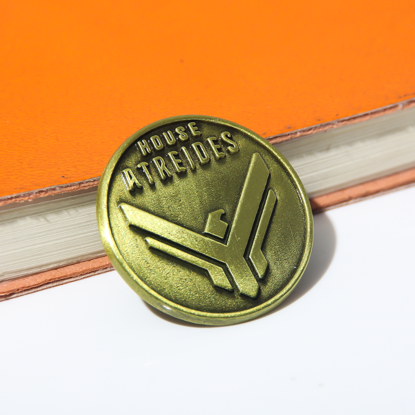 Movie Dune Brooch House Atreid - đánh giá và giá Board Game Dune