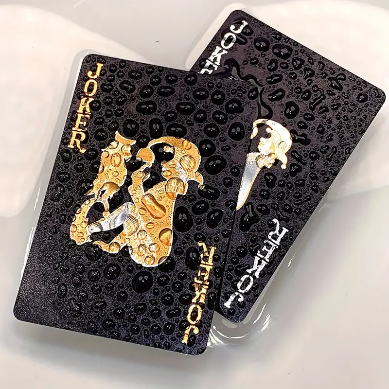 Color Black Gold Playing Card  - đánh giá và giá Board Game With Chips